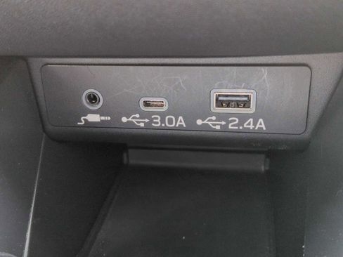 Used 2025 Subaru Legacy Premium w/ Popular Package #1A image 30