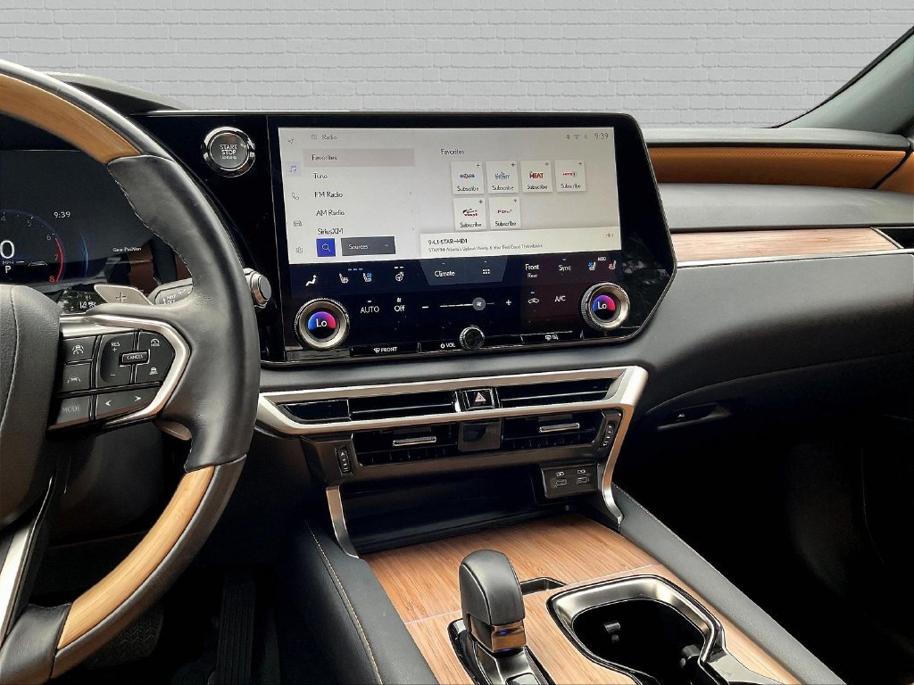 Used 2025 Lexus RX 350 Premium FWD image 9