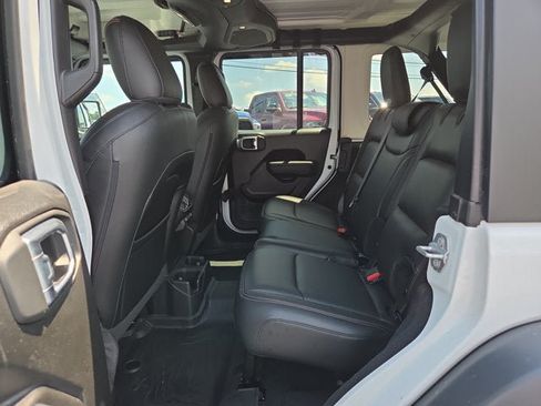 Used 2024 Jeep Wrangler Unlimited Sport AWD/4WD image 12