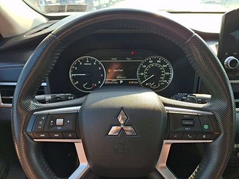 Used 2022 Mitsubishi Outlander SE AWD/4WD image 19