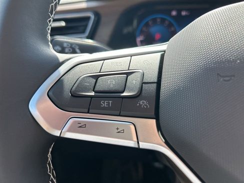 New 2026 Volkswagen Atlas SE image 21