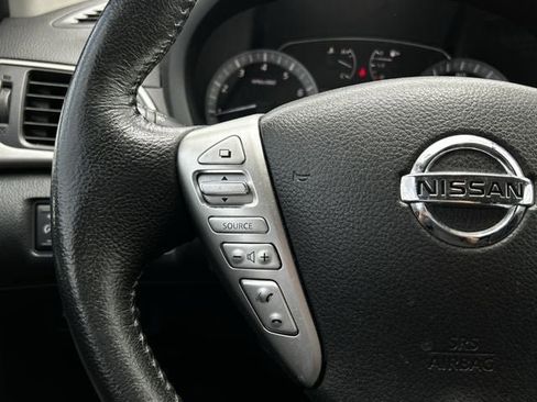 Used 2015 Nissan Sentra SR FWD image 15
