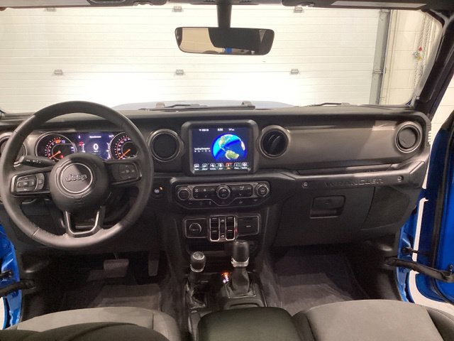 Used 2023 Jeep Wrangler Unlimited Sport AWD/4WD image 14