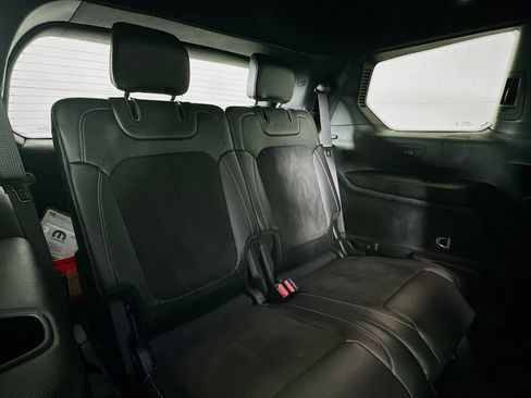 Used 2022 Jeep Grand Cherokee L Laredo image 25