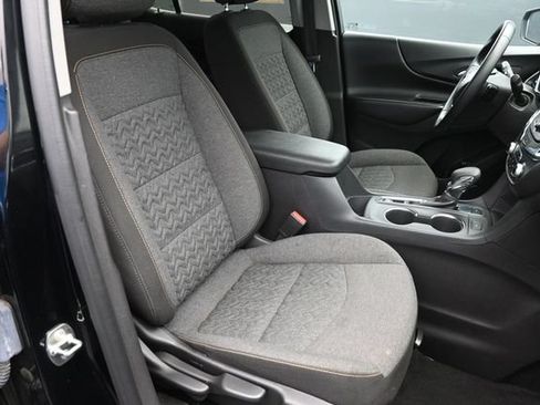 Used 2024 Chevrolet Equinox LT AWD/4WD image 31