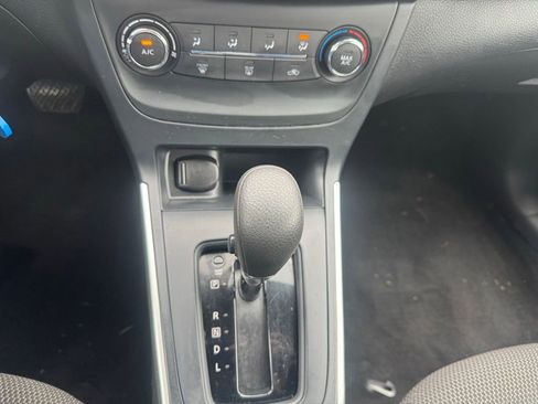 Used 2016 Nissan Sentra S FWD image 22