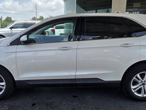 Used 2019 Ford Edge SEL w/ Equipment Group 201A AWD/4WD image 3