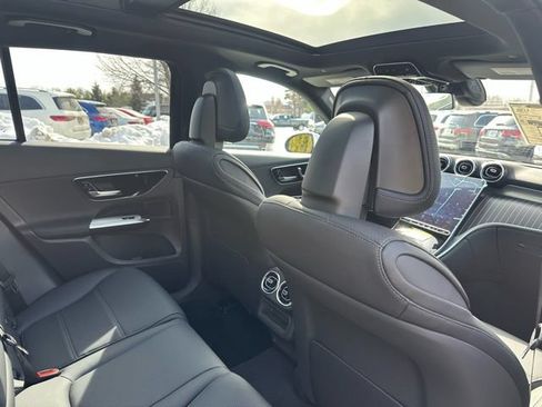Used 2026 Mercedes-Benz GLC 300 4MATIC image 18