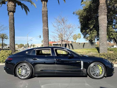 Used 2019 Porsche Panamera Turbo S Executive image 77