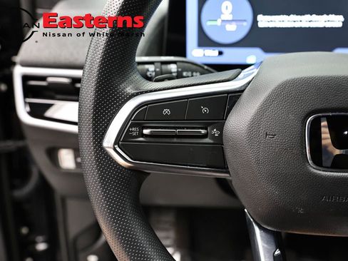 Used 2024 Honda Prologue EX image 14