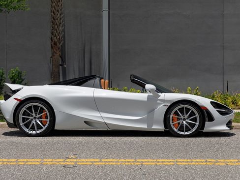 Used 2020 McLaren 720S Spider RWD image 7