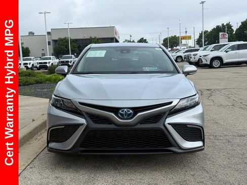 Used 2022 Toyota Camry SE FWD image 8