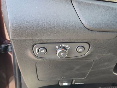 Used 2023 Buick Encore GX Preferred image 12