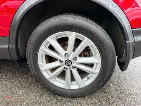 Used 2019 Nissan Rogue Sport SV w/ All-Weather Package AWD/4WD image 38
