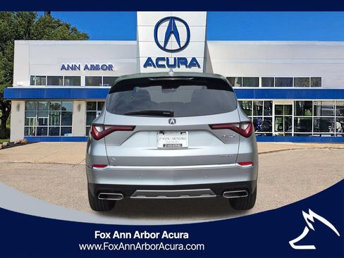 Certified 2025 Acura MDX SH-AWD w/ Technology Package image 4