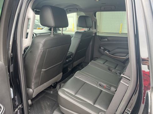 Used 2018 Chevrolet Tahoe LT w/ Luxury Package AWD/4WD image 25