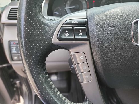 Used 2015 Honda Odyssey Touring Elite image 18