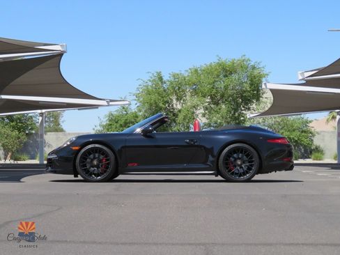 Used 2016 Porsche 911 Carrera 4 GTS image 2