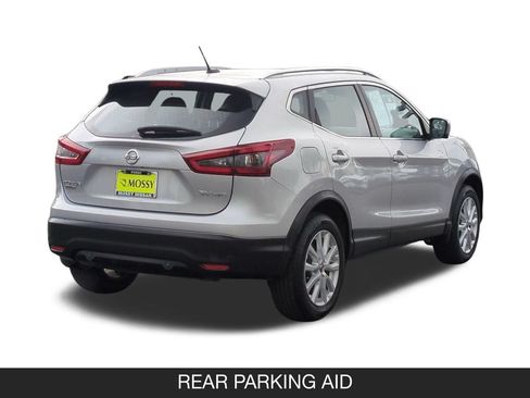 Used 2022 Nissan Rogue Sport SV w/ Technology Package AWD/4WD image 9