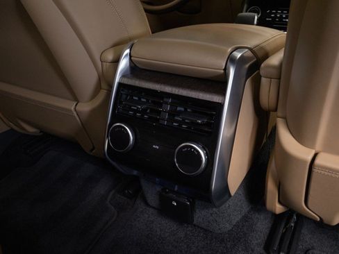 Used 2023 Land Rover Range Rover Autobiography AWD/4WD image 71