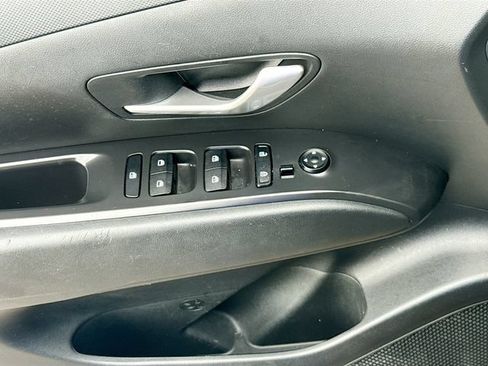 Used 2024 Hyundai Tucson SEL FWD image 17