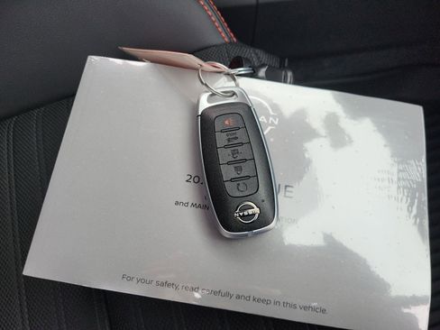 New 2026 Nissan Rogue Rock Creek image 30