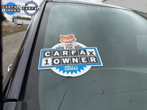 Used 2022 GMC Sierra 1500 SLT image 11