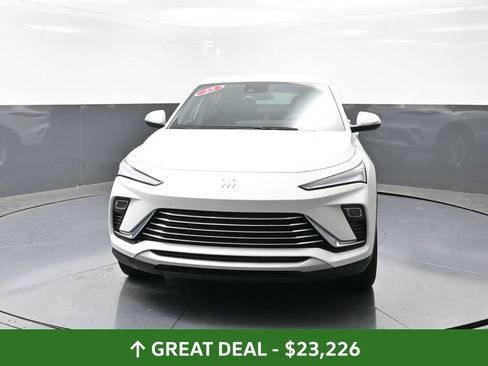 Used 2025 Buick Envista Preferred image 7