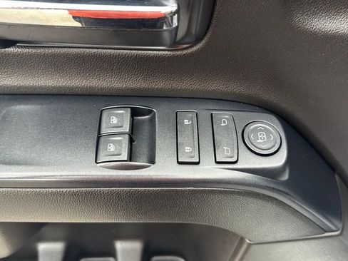 Used 2018 GMC Sierra 1500 2WD Regular Cab image 10