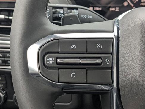 New 2026 GMC Yukon Denali image 32