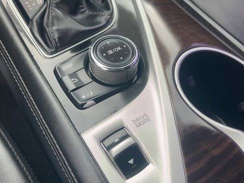 Used 2019 INFINITI Q50 Luxe w/ Cargo Package (L96) RWD image 22