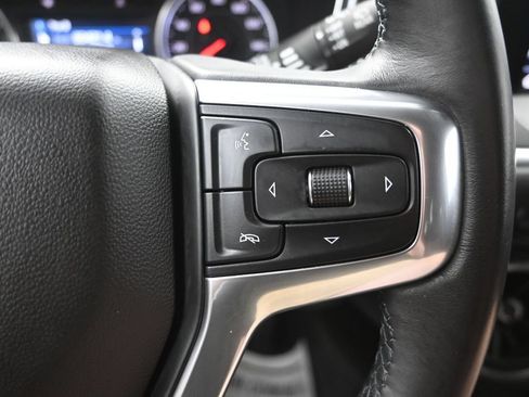 Used 2019 Chevrolet Blazer LT FWD image 23