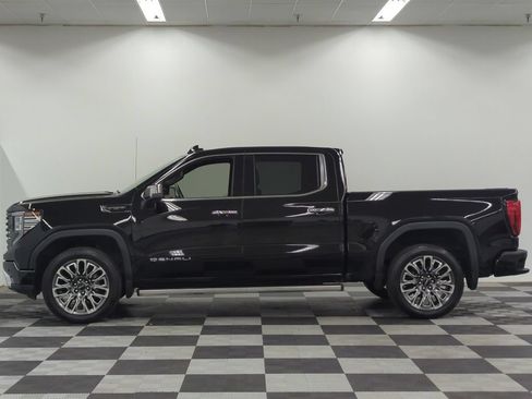 Used 2026 GMC Sierra 1500 Denali Ultimate AWD/4WD image 4