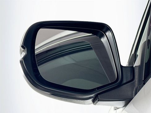 Used 2025 Honda Ridgeline RTL image 5