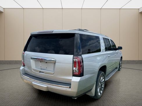 Used 2015 GMC Yukon XL Denali w/ Touring Package AWD/4WD image 14