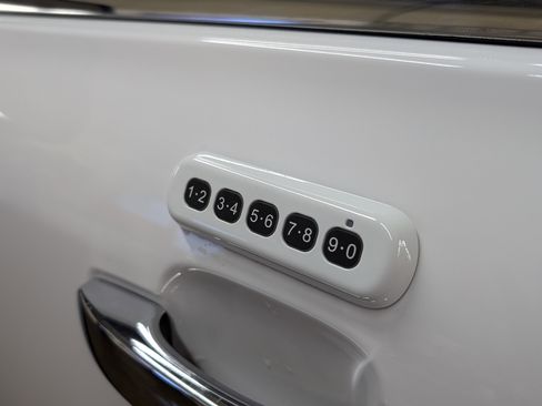 Used 2024 Ford Ranger Lariat w/ Trailer Tow Package image 5