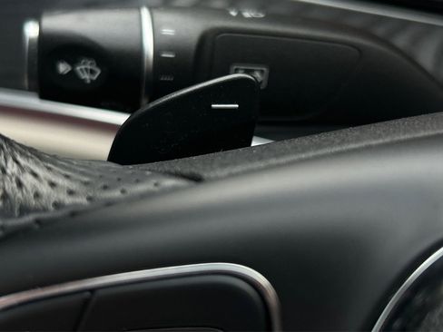 Used 2018 Mercedes-Benz E 300 image 43