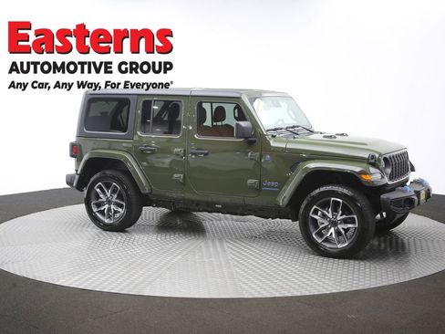 Used 2024 Jeep Wrangler Unlimited AWD/4WD image 47