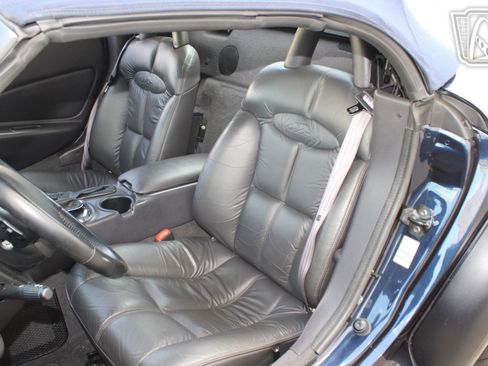 Used 2001 Chrysler Prowler RWD image 7