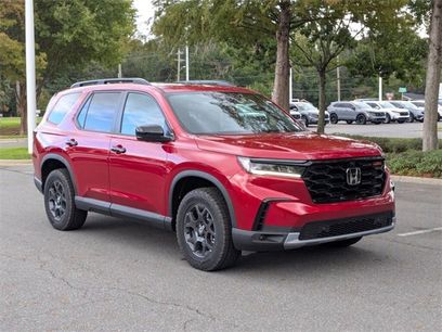New 2025 Honda Pilot TrailSport