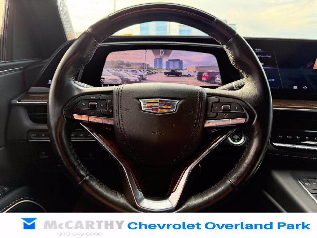 Used 2023 Cadillac Escalade Sport Platinum w/ LPO, ONYX Package AWD/4WD image 12