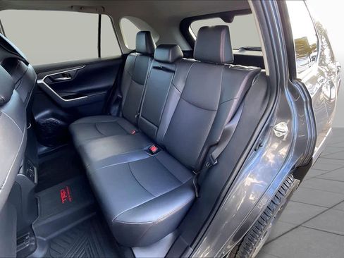 Certified 2022 Toyota RAV4 TRD Off-Road image 21