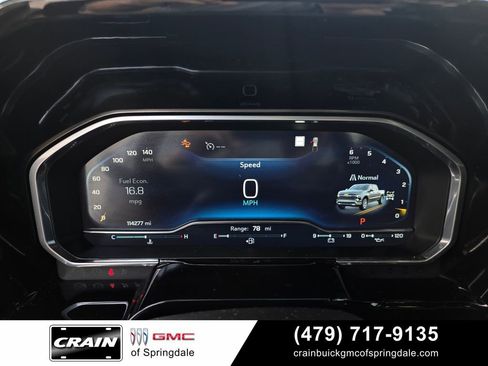 Used 2022 Chevrolet Silverado 1500 LT AWD/4WD image 15
