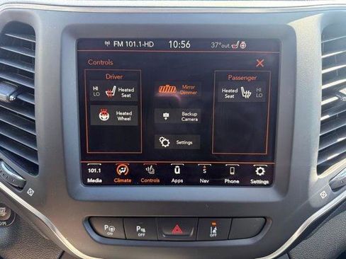 Certified 2023 Jeep Cherokee Altitude Lux AWD/4WD image 10