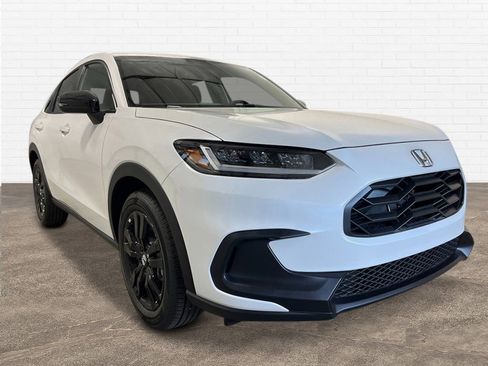 New 2026 Honda HR-V Sport image 8