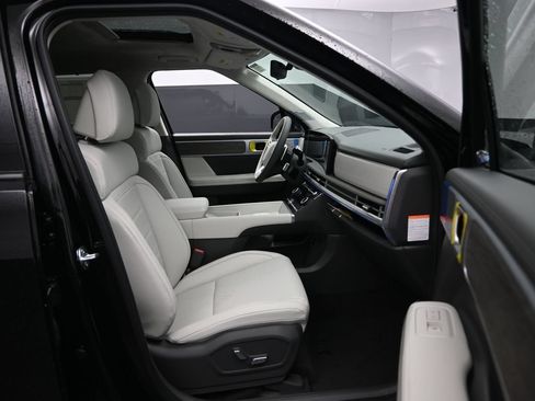 New 2026 Hyundai Santa Fe Calligraphy AWD/4WD image 32