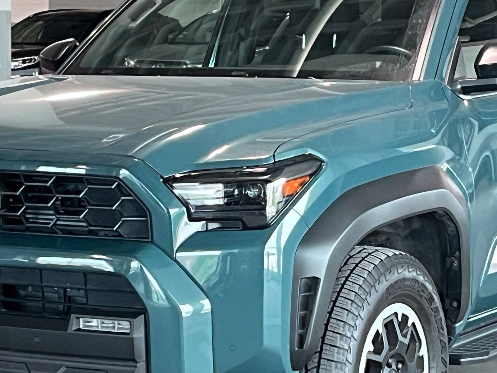 Used 2025 Toyota 4Runner TRD Off-Road AWD/4WD image 4
