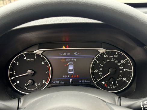 Used 2024 Nissan Altima 2.5 SV image 24