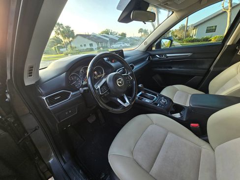 Used 2018 MAZDA CX-5 Touring image 10