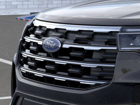 New 2026 Ford Explorer Active image 18